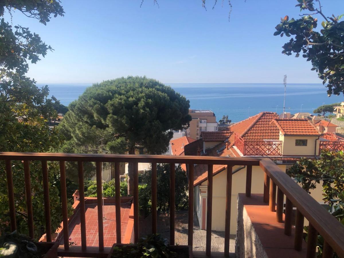 Hébergement de vacances Mad Di Mare Di Arte Dormire Celle Ligure
